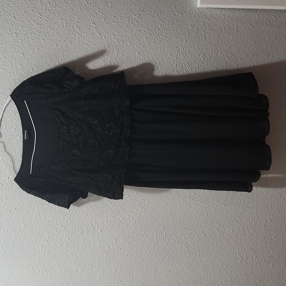 Dress‎